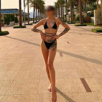 Beauty Olivija Dream is looking for a sex affair for hot special oil massage at agency escort Duisburg